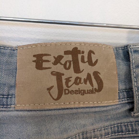 Desigual Exotic Jeans 28 S Skinny Light Blue with Gold Lace Detailing - Picture 7 of 10